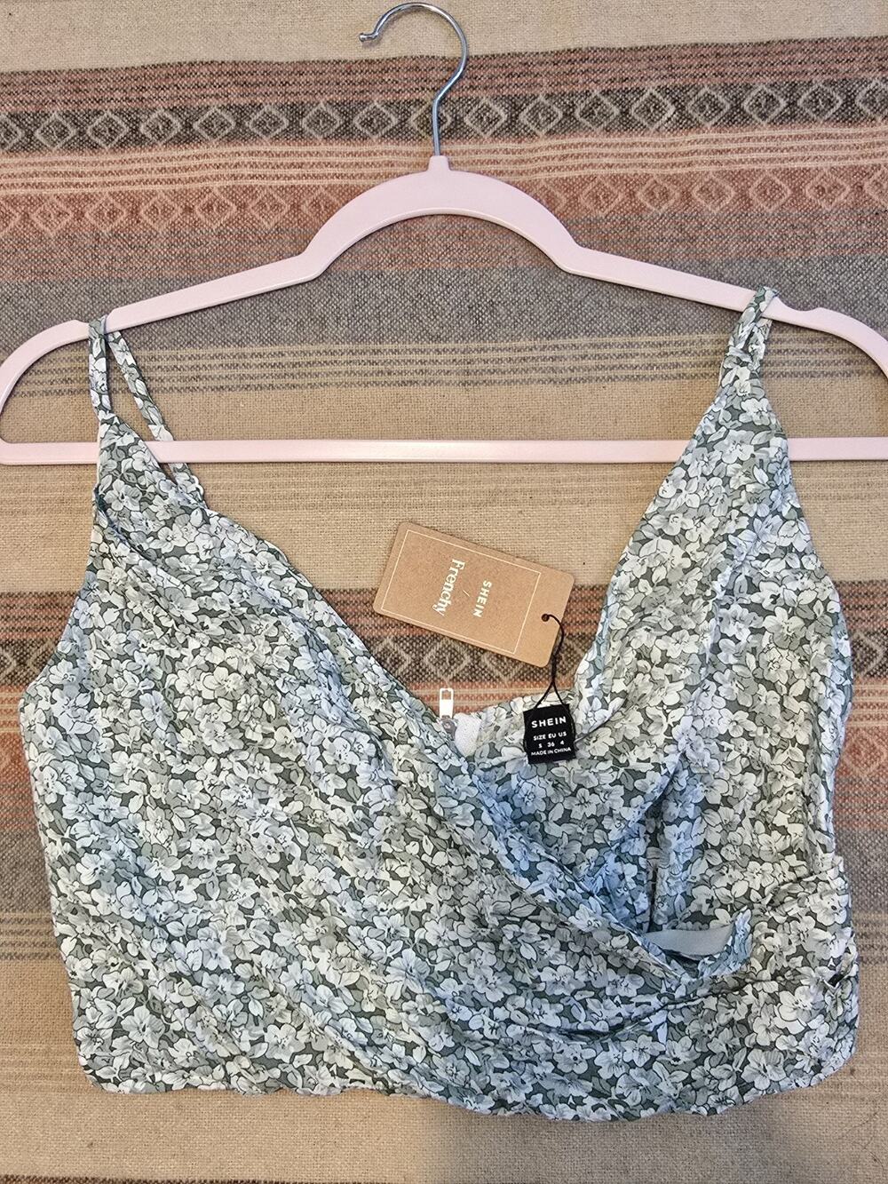 Shein Green Floral Pattern Crop Tank Top Women Size S Adjust Straps NWT whimsy